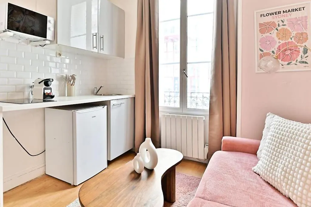 Magnifique Appartement Neuf Rose Paris 14Eme
