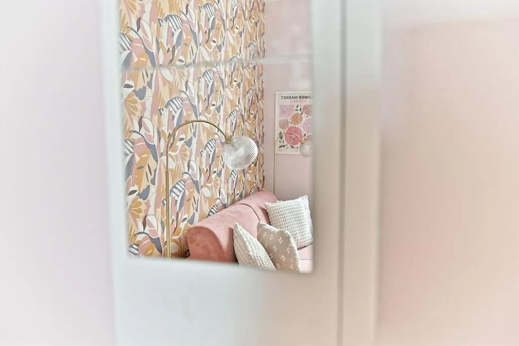 Magnifique Appartement Neuf Rose Paris 14Eme Apartamento
